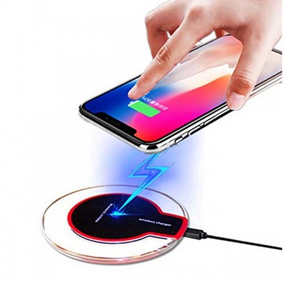 2019 New Product Wireless Charging Portable Mini Table Qi Standard Fast Mobile Phone Wireless Charger